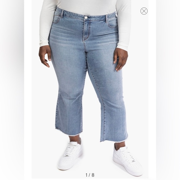 1822 Denim High Waist Frayed Crop Demi Bootcut Jeans - 16W - Picture 1 of 10